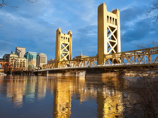 Sacramento skyline